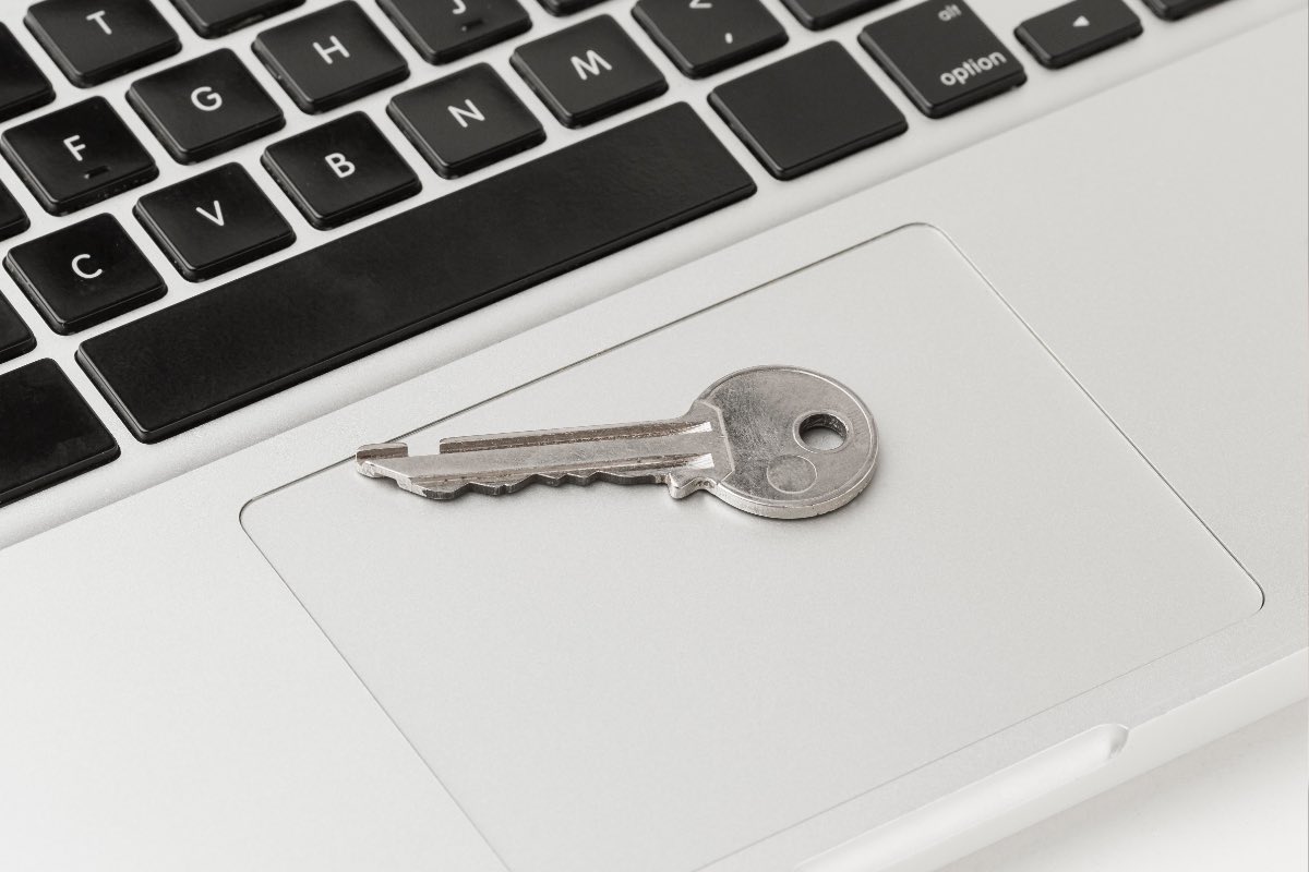 Passkeys are the default now: what to build before your login costs you sales